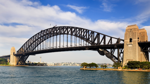 Who Constructed the Sydney Harbour Bridge?
